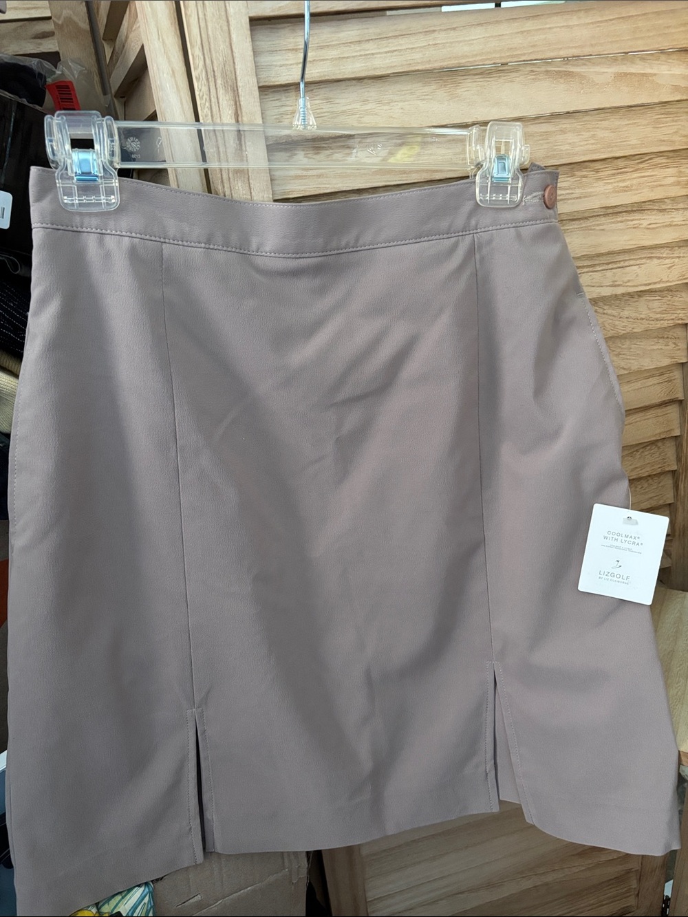 Liz Golf Tan Skort with Front Slits 6 NWT